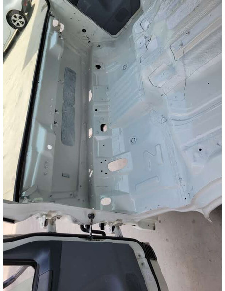 Cabine et intérieur pour Camion Mitsubishi Fuso "C": photos 10