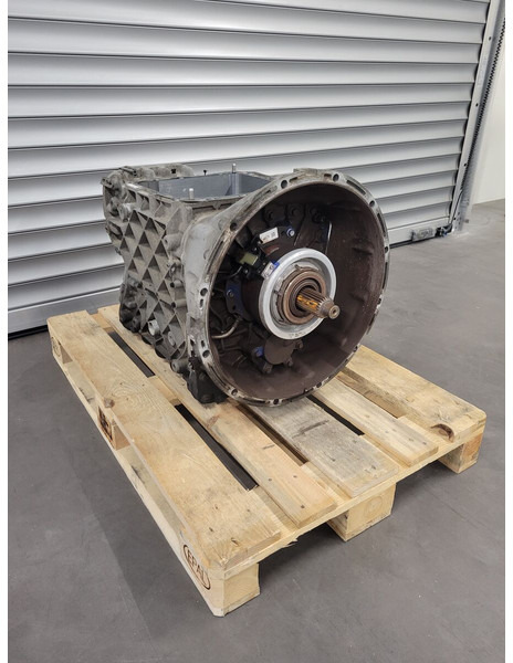 Volvo AT2612E - Boîte de vitesse pour Camion: photos 1 Volvo AT2612E - Boîte de vitesse pour Camion: photos 1