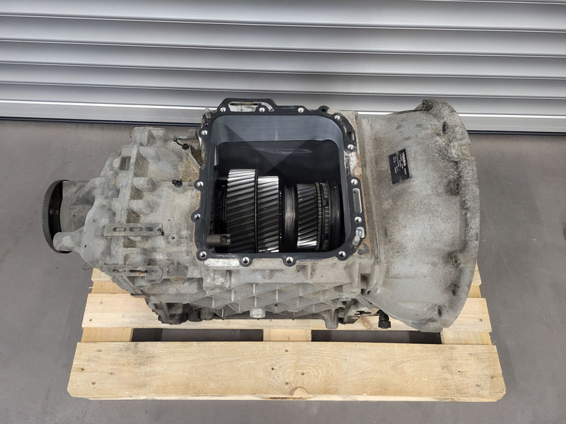 Volvo AT2612E - Boîte de vitesse pour Camion: photos 3 Volvo AT2612E - Boîte de vitesse pour Camion: photos 3