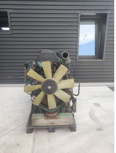 Volvo FH FM D13A - Moteur pour Camion: photos 1 Volvo FH FM D13A - Moteur pour Camion: photos 1