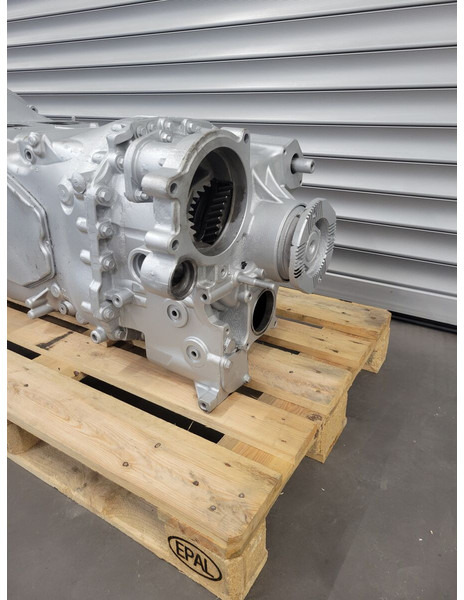 Volvo VT2814B - Boîte de vitesse pour Camion: photos 2 Volvo VT2814B - Boîte de vitesse pour Camion: photos 2