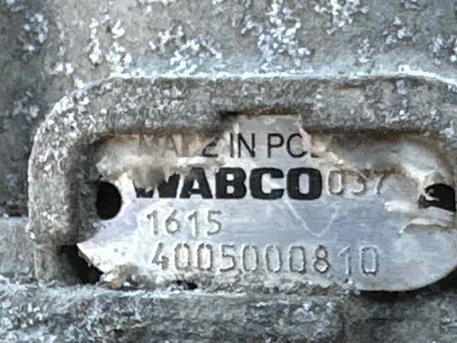 DAF VALVE 1519383 - Valve de frein pour Camion: photos 3 DAF VALVE 1519383 - Valve de frein pour Camion: photos 3