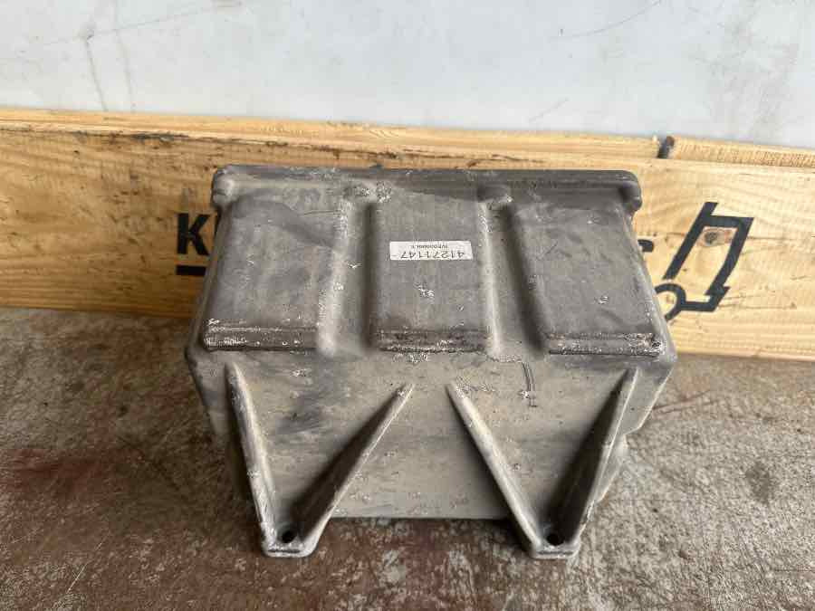 IVECO ADBLUE MODULE SUPPLY 41271147 - Système de carburant pour Camion: photos 2 IVECO ADBLUE MODULE SUPPLY 41271147 - Système de carburant pour Camion: photos 2