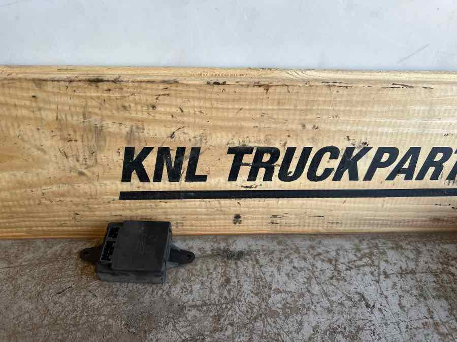 IVECO ECU 41220292 - Système électrique pour Camion: photos 1 IVECO ECU 41220292 - Système électrique pour Camion: photos 1