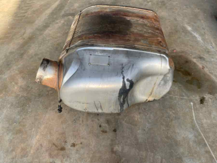IVECO EXHAUST 41296305 - Système d'échappement pour Camion: photos 1 IVECO EXHAUST 41296305 - Système d'échappement pour Camion: photos 1