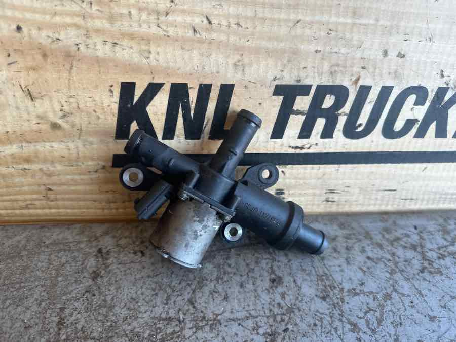MAN VALVE 51.06310-0021 - Valve de frein pour Camion: photos 1 MAN VALVE 51.06310-0021 - Valve de frein pour Camion: photos 1