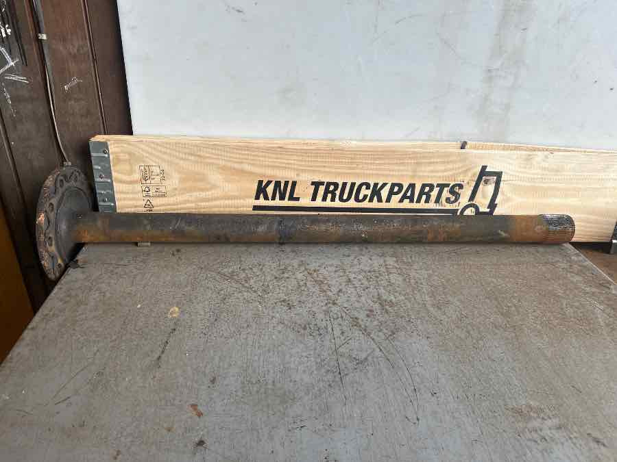 MERCEDES HALF SHAFTS A9483571101 - Demi arbre: photos 1 MERCEDES HALF SHAFTS A9483571101 - Demi arbre: photos 1