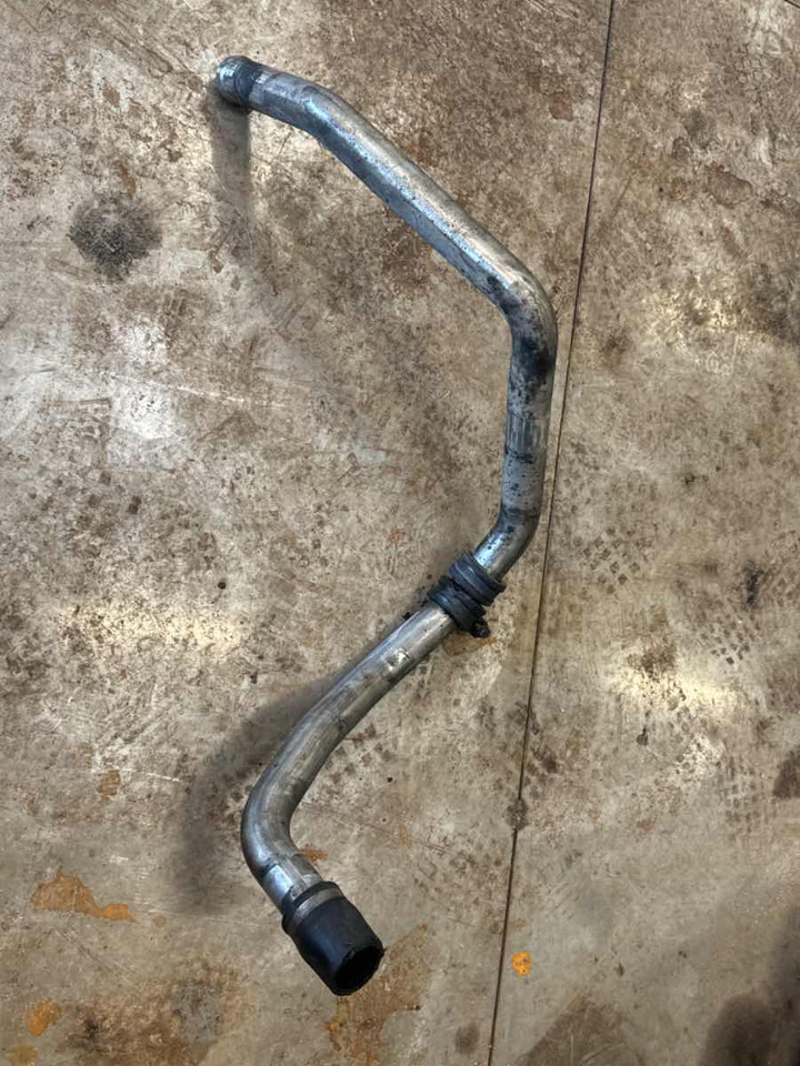 MERCEDES INTRADER PIPES / WATER COOLING A9615010764 - Boîte de vitesse et pièces pour Camion: photos 1 MERCEDES INTRADER PIPES / WATER COOLING A9615010764 - Boîte de vitesse et pièces pour Camion: photos 1