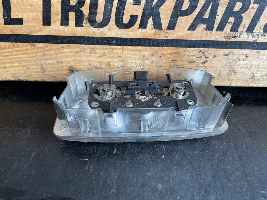 MERCEDES LAMP A9438201101 - Lumière/ Éclairage pour Camion: photos 2 MERCEDES LAMP A9438201101 - Lumière/ Éclairage pour Camion: photos 2