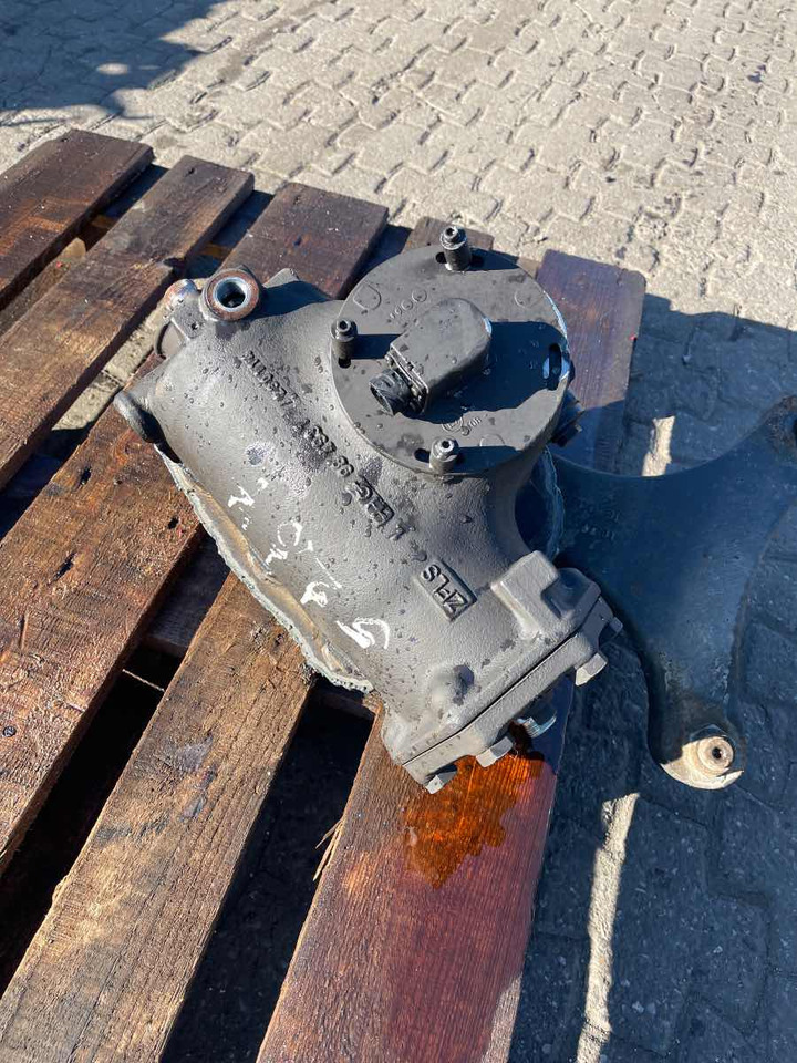 MERCEDES / SETRA STEERING GEAR A6294601900 - Commande de gouvernail pour Camion: photos 1 MERCEDES / SETRA STEERING GEAR A6294601900 - Commande de gouvernail pour Camion: photos 1