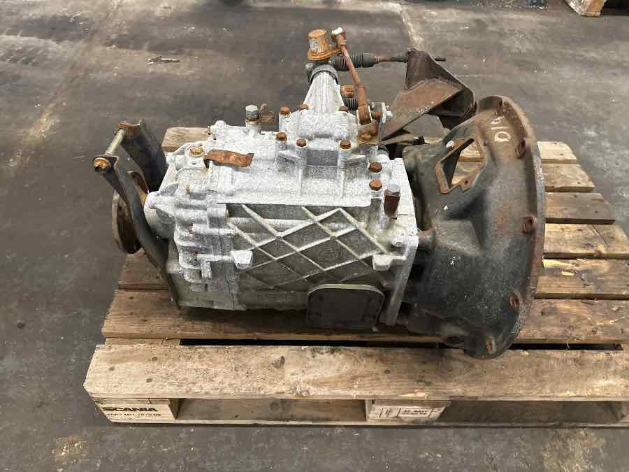 NISSAN ATELEON GEARBOX S5-42 // 1307050106 - Boîte de vitesse pour Camion: photos 1 NISSAN ATELEON GEARBOX S5-42 // 1307050106 - Boîte de vitesse pour Camion: photos 1