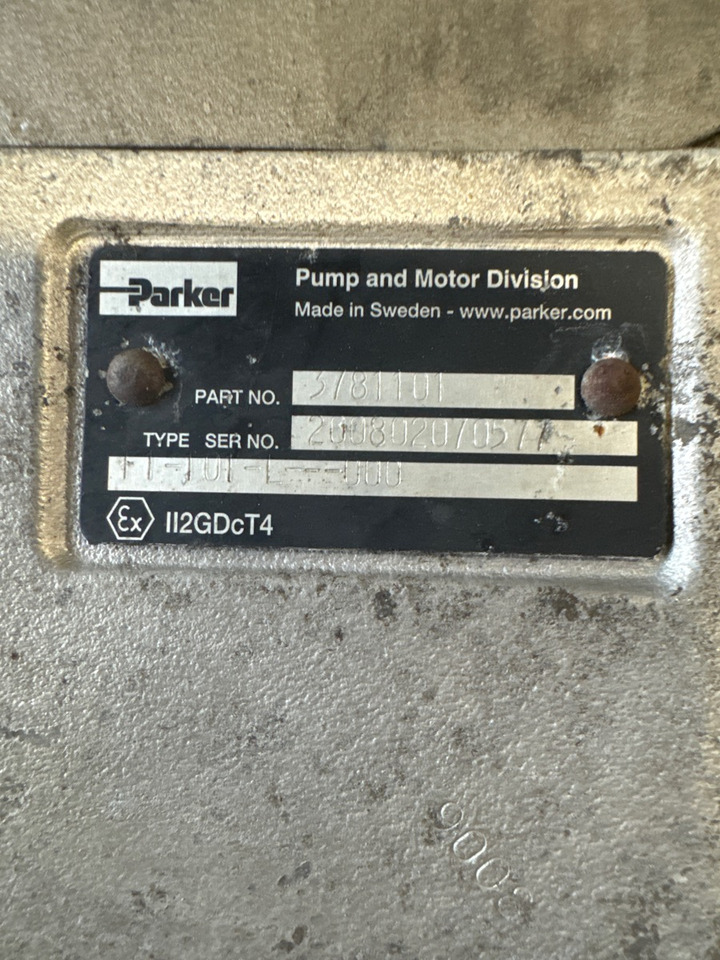 PARKER HYDRALIC PUMP 101 L 3781101 - Hydraulique pour Camion: photos 2 PARKER HYDRALIC PUMP 101 L 3781101 - Hydraulique pour Camion: photos 2