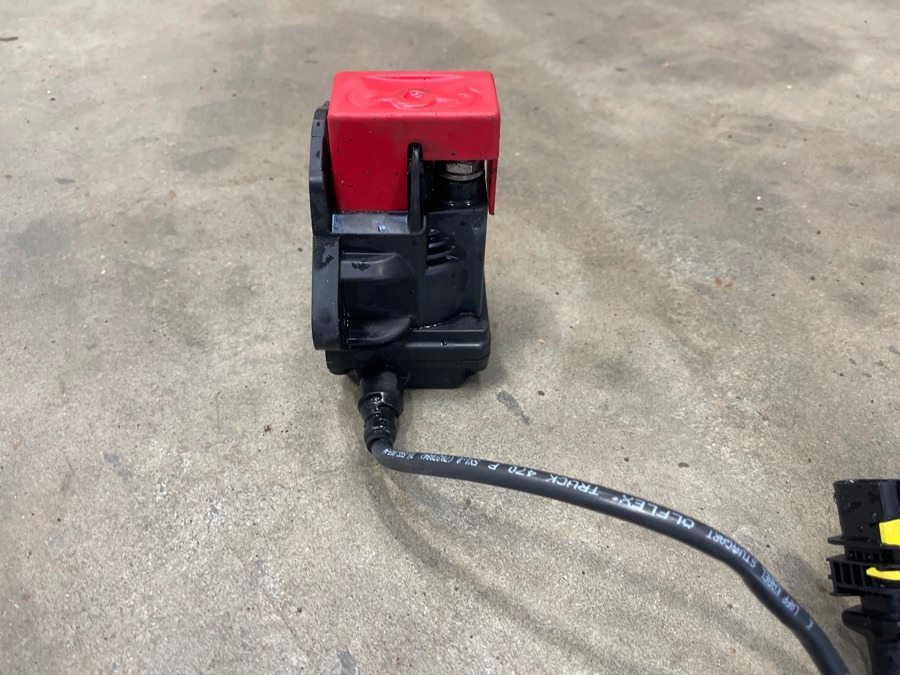 SCANIA BATTERY STARTER 2622113 - Système électrique pour Camion: photos 3 SCANIA BATTERY STARTER 2622113 - Système électrique pour Camion: photos 3
