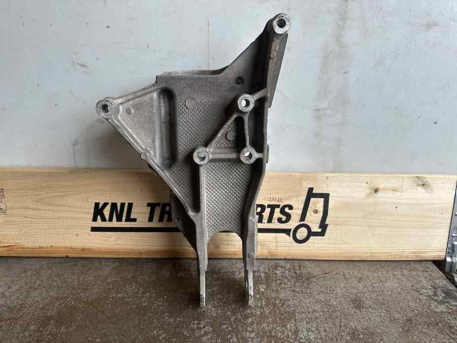SCANIA BRACKET 1426195 - Frame/ Châssis pour Camion: photos 2 SCANIA BRACKET 1426195 - Frame/ Châssis pour Camion: photos 2