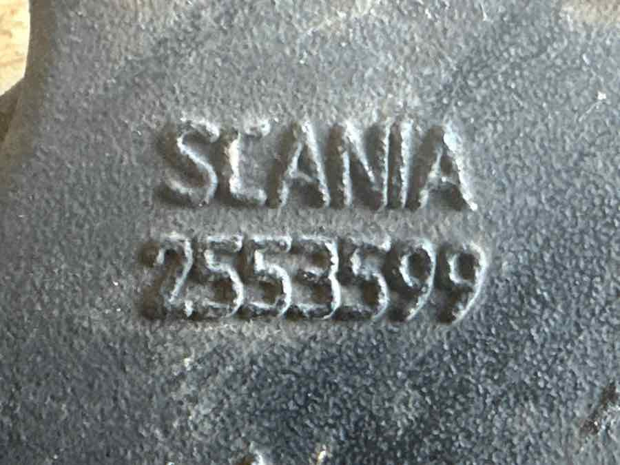 SCANIA BRACKET DROPARM 2632392 + 2553599 - Frame/ Châssis pour Camion: photos 4 SCANIA BRACKET DROPARM 2632392 + 2553599 - Frame/ Châssis pour Camion: photos 4