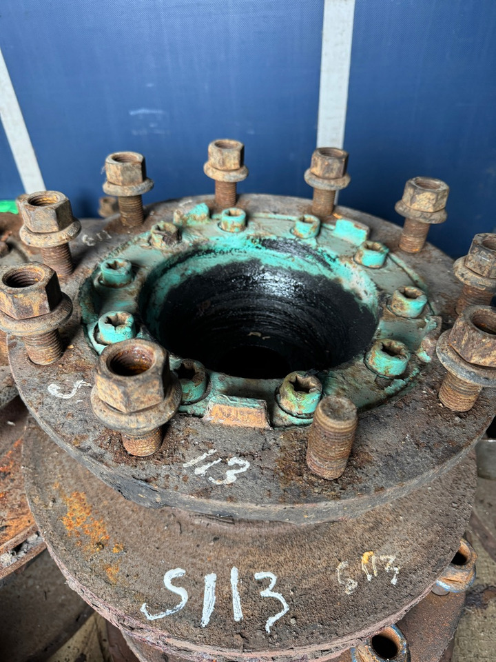 SCANIA FRONT HUB 1724406 - Moyeu pour Camion: photos 1 SCANIA FRONT HUB 1724406 - Moyeu pour Camion: photos 1
