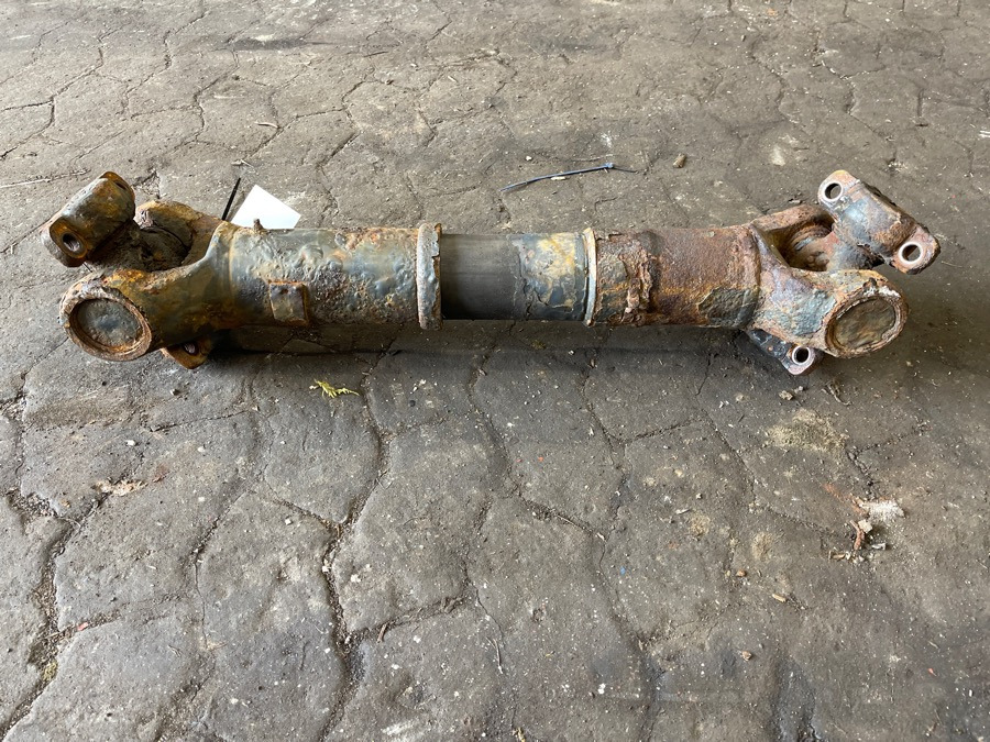 SCANIA PROPSHAFT P520 1796589 - Arbre à cardan pour Camion: photos 1 SCANIA PROPSHAFT P520 1796589 - Arbre à cardan pour Camion: photos 1