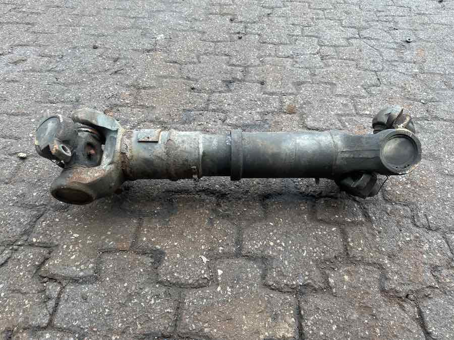 SCANIA PROPSHAFT P520 2032305 - Arbre à cardan pour Camion: photos 1 SCANIA PROPSHAFT P520 2032305 - Arbre à cardan pour Camion: photos 1