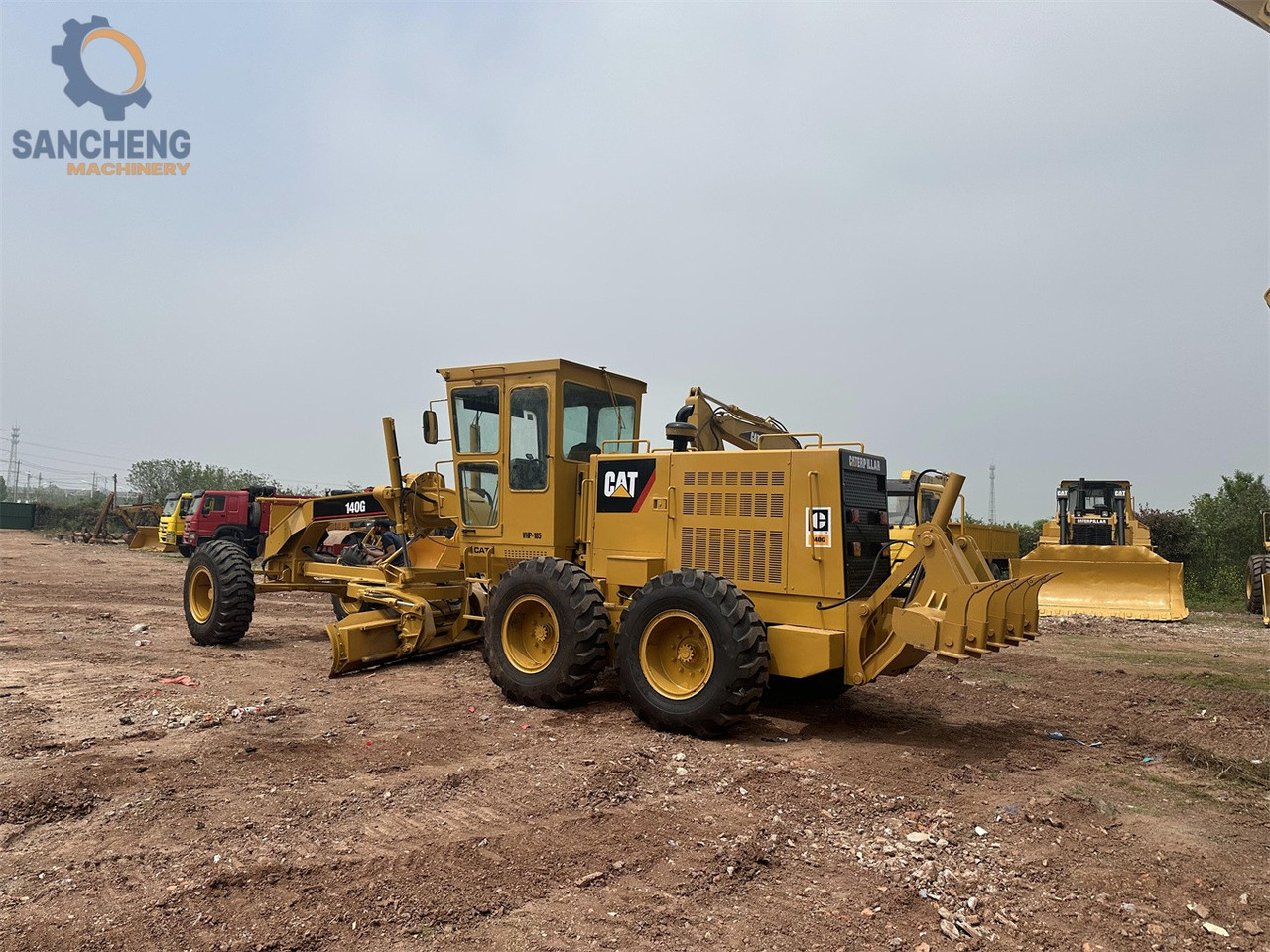 CAT 140G - Niveleuse: photos 1 CAT 140G - Niveleuse: photos 1
