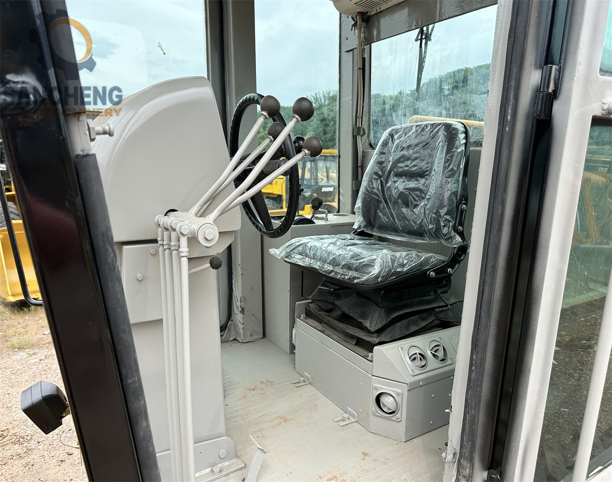 Niveleuse CATERPILLAR 12G: photos 9