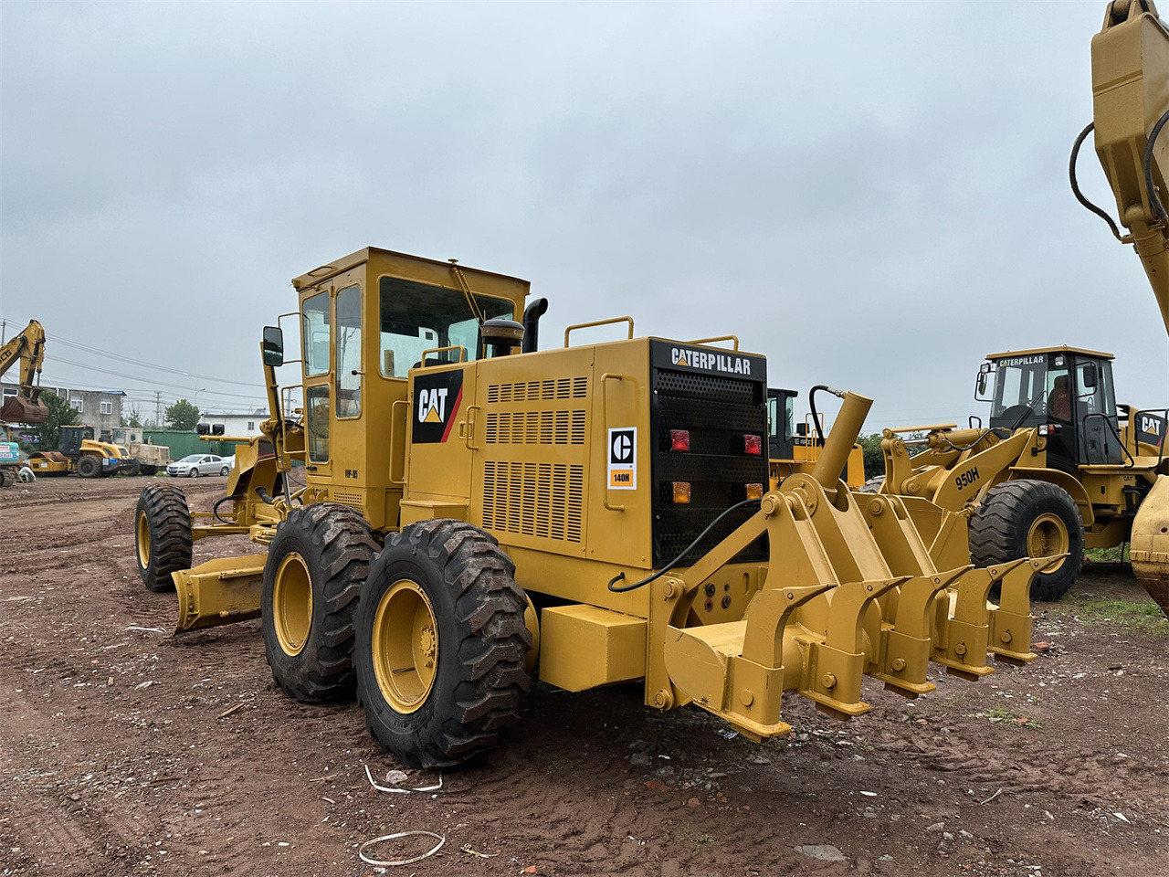 CATERPILLAR 140H - Niveleuse: photos 5 CATERPILLAR 140H - Niveleuse: photos 5