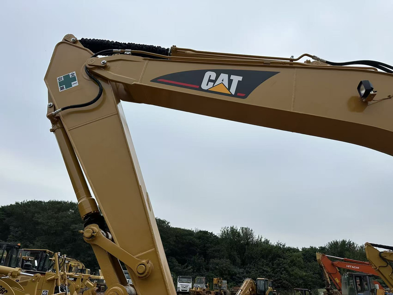Pelle CATERPILLAR 320BL crawler excavator: photos 9