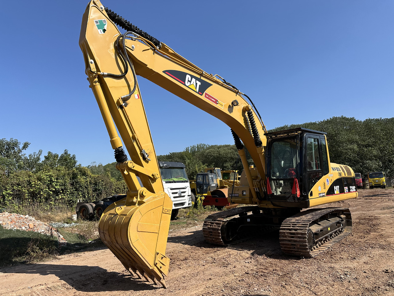 CATERPILLAR 320CL - Pelle sur chenille: photos 5 CATERPILLAR 320CL - Pelle sur chenille: photos 5