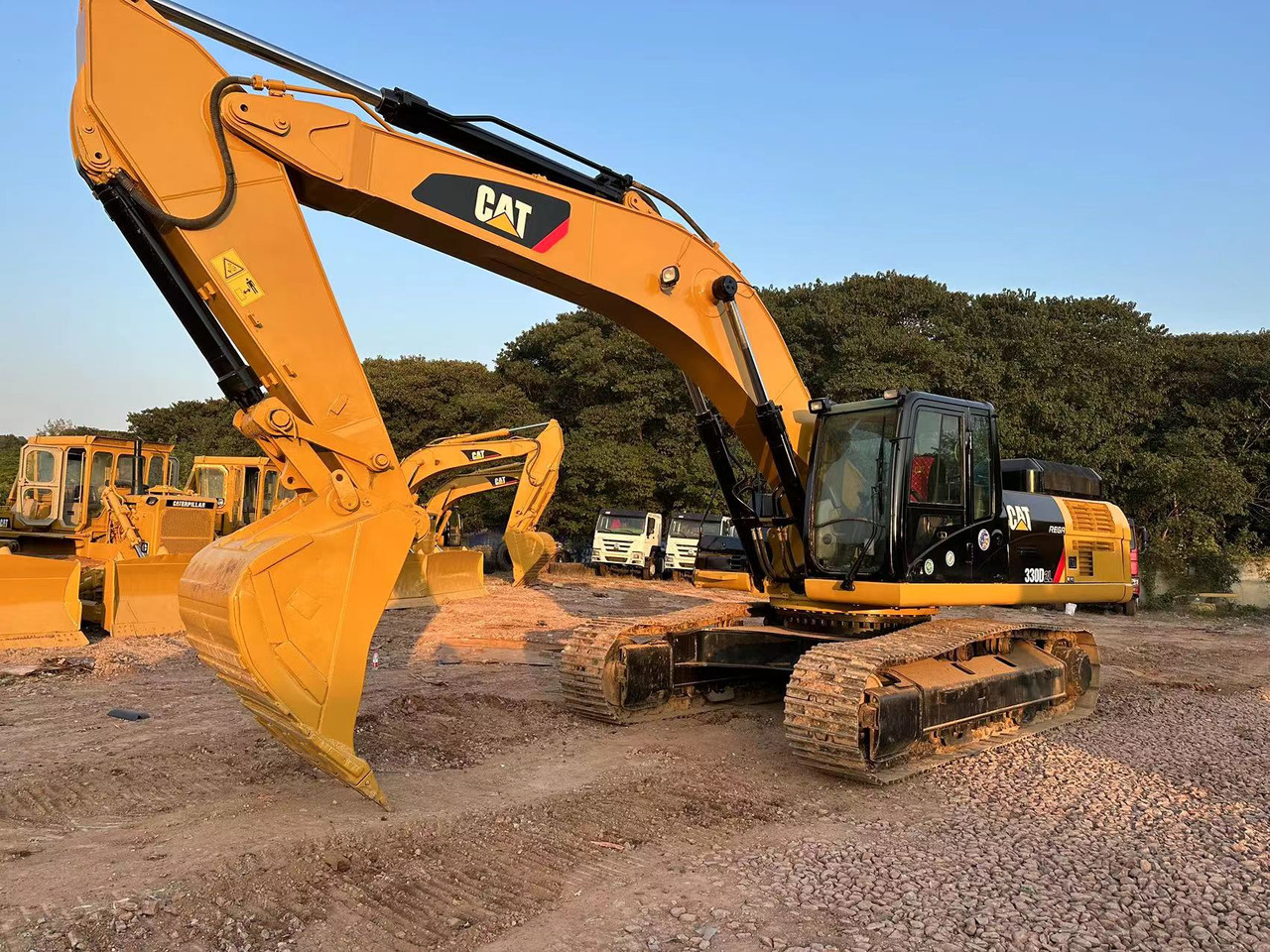 CATERPILLAR 330D - Pelle sur chenille: photos 2 CATERPILLAR 330D - Pelle sur chenille: photos 2