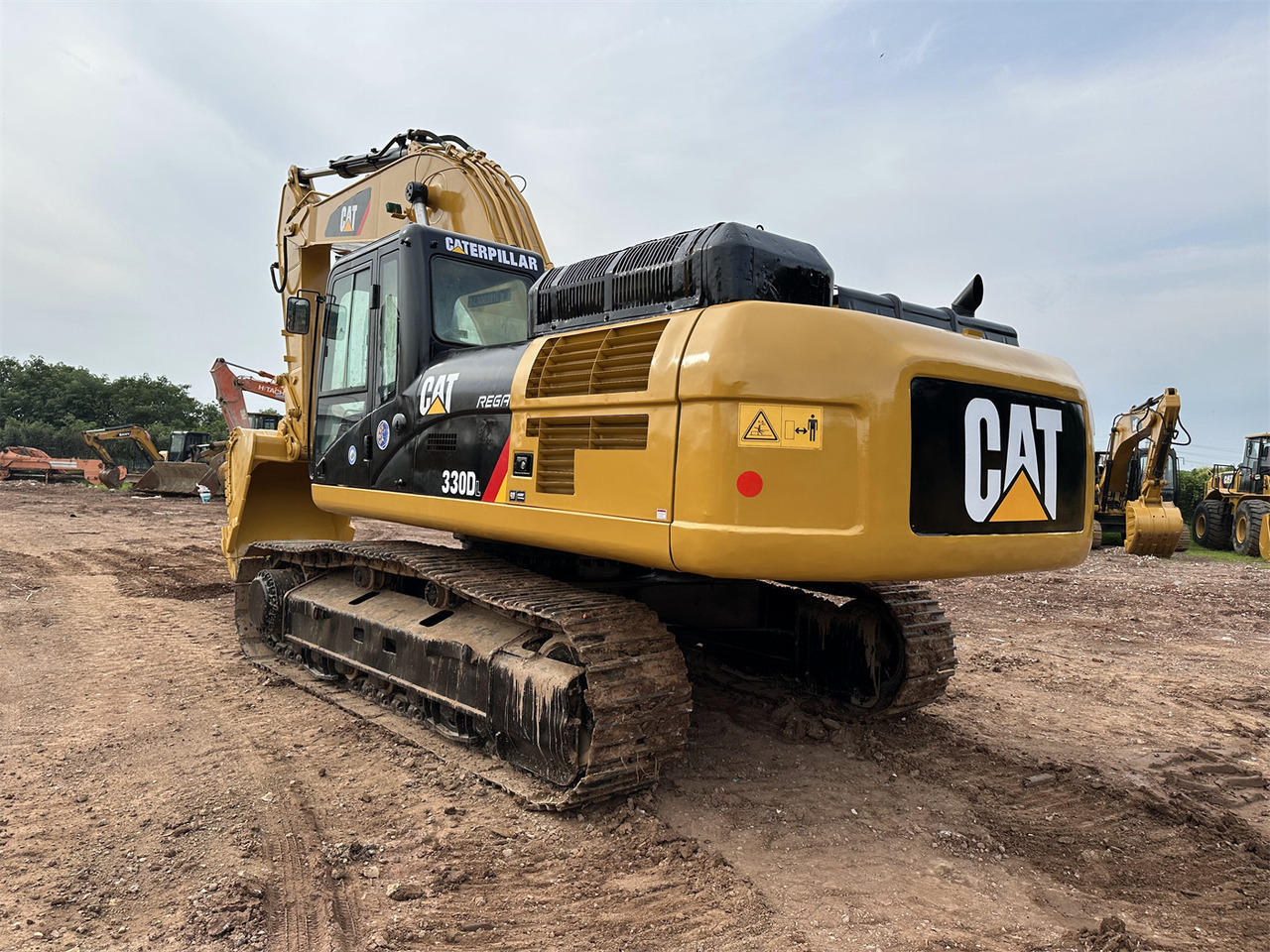 Pelle sur chenille CATERPILLAR 330D excavator: photos 6