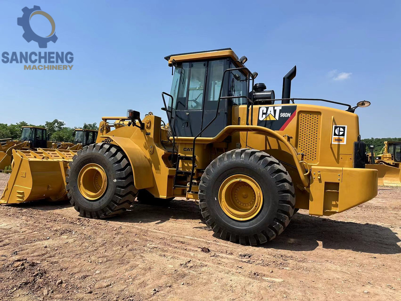 Chargeuse sur pneus CATERPILLAR 980H: photos 12