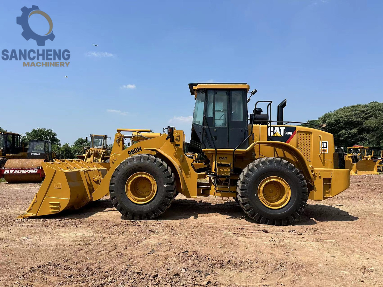 Chargeuse sur pneus CATERPILLAR 980H: photos 11