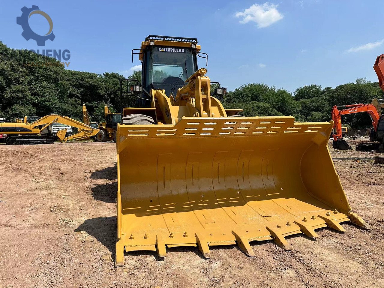 Chargeuse sur pneus CATERPILLAR 980H: photos 9