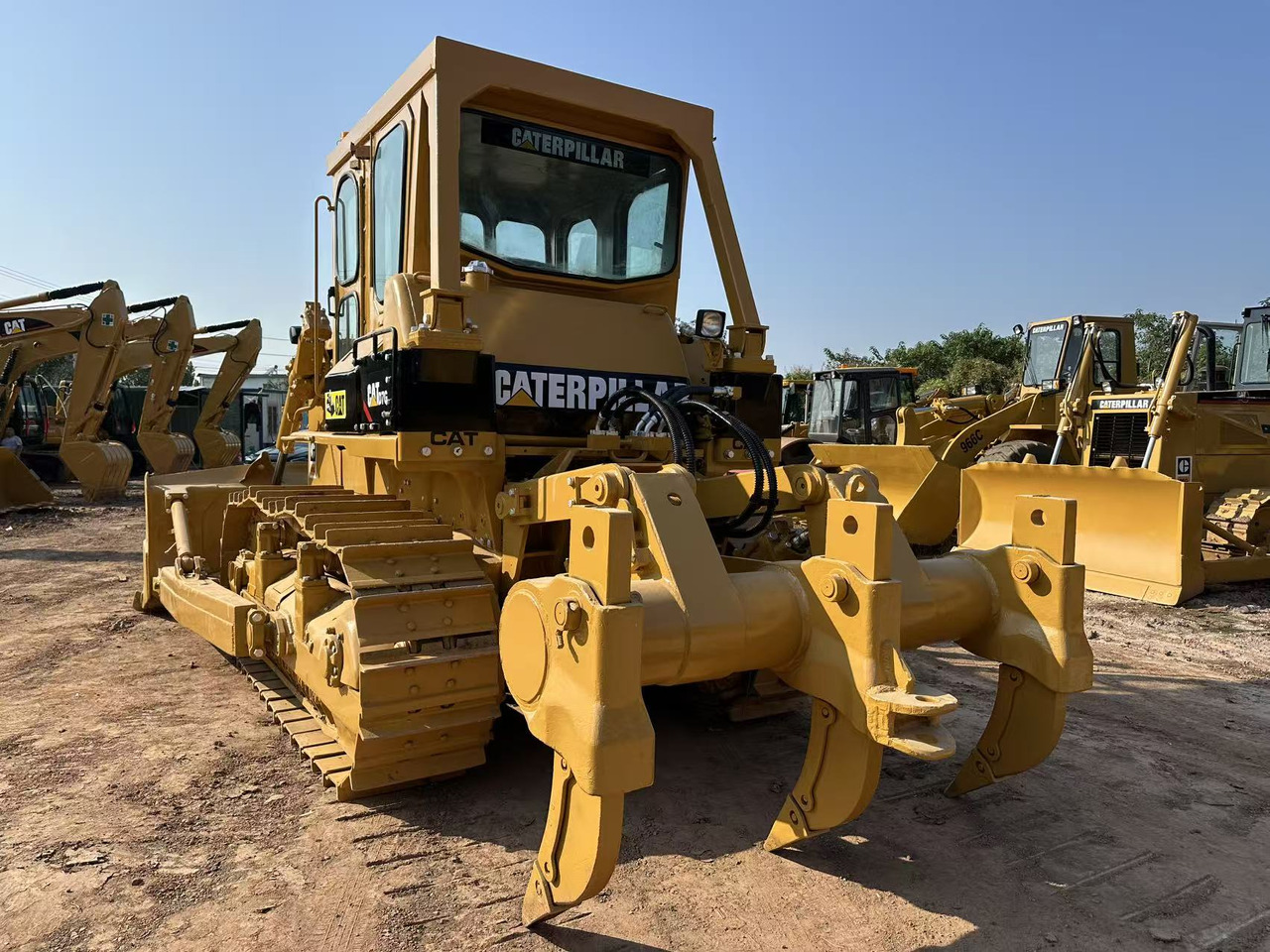 CATERPILLAR D7G - Bulldozer: photos 3 CATERPILLAR D7G - Bulldozer: photos 3