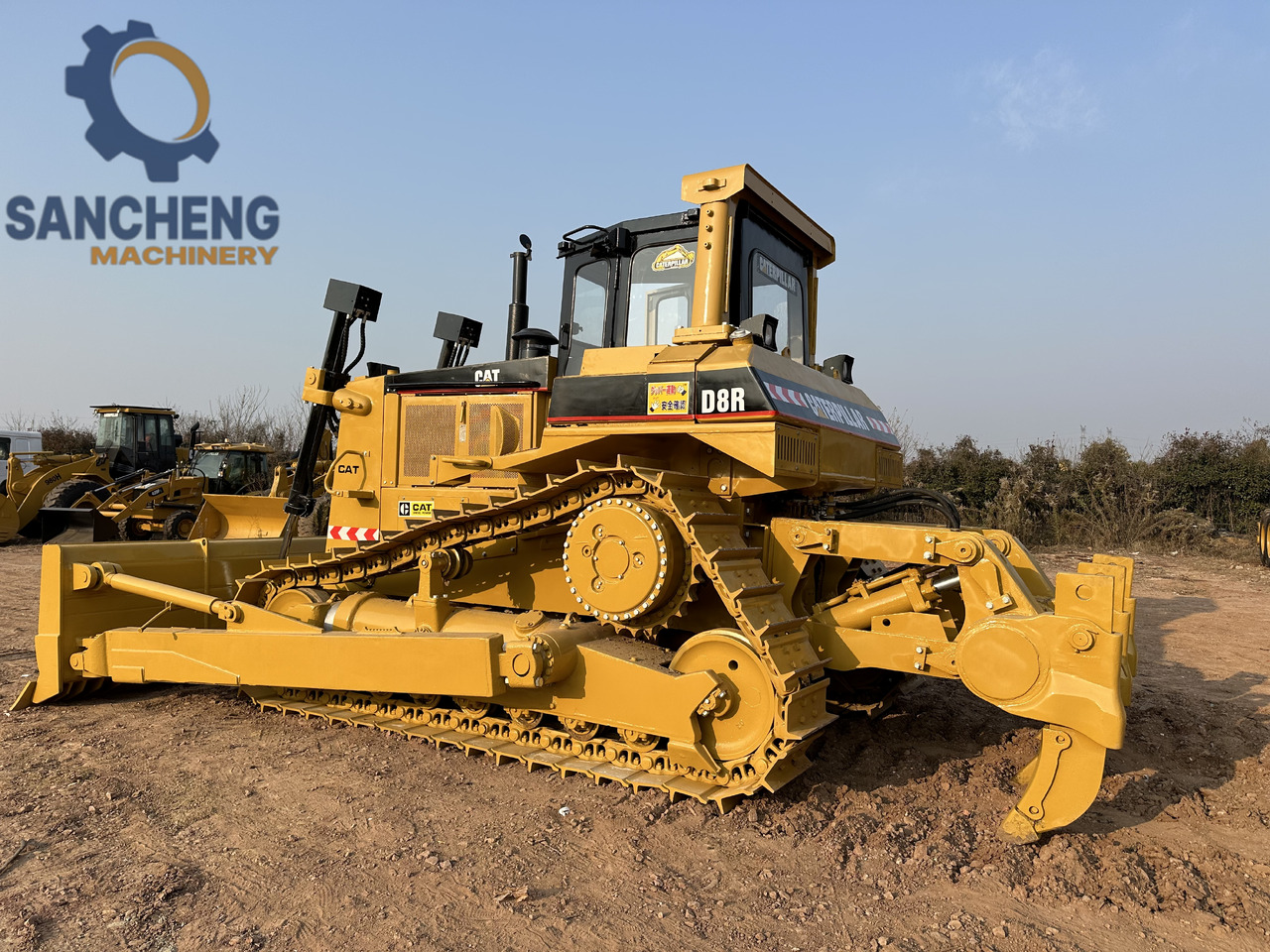 CATERPILLAR D8R - Bulldozer: photos 1 CATERPILLAR D8R - Bulldozer: photos 1