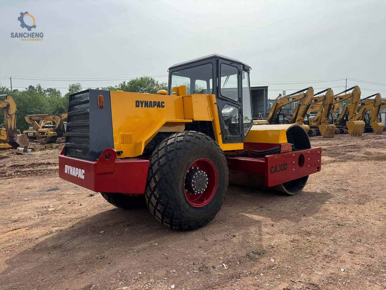 DYNAPAC CA30D - Compacteur: photos 3 DYNAPAC CA30D - Compacteur: photos 3