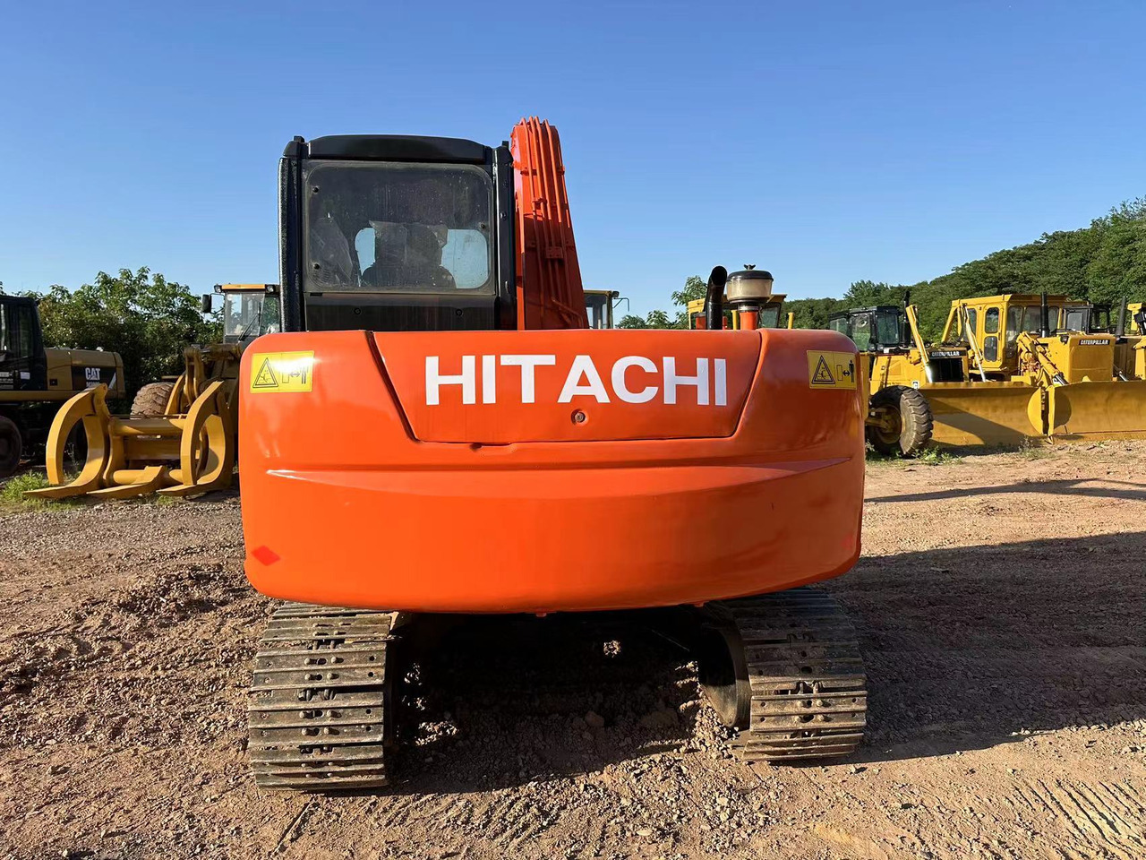 Mini pelle HITACHI ZAXIS ZX70: photos 6