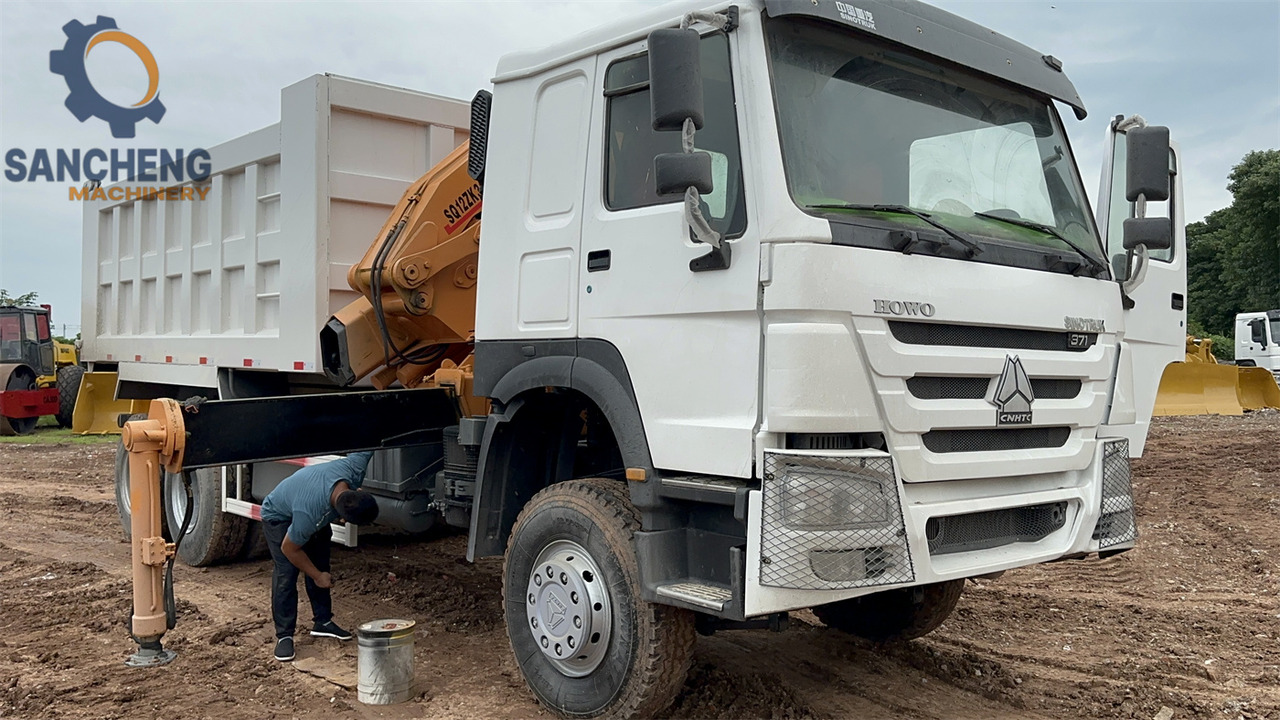 Camion grue HOWO 371: photos 20