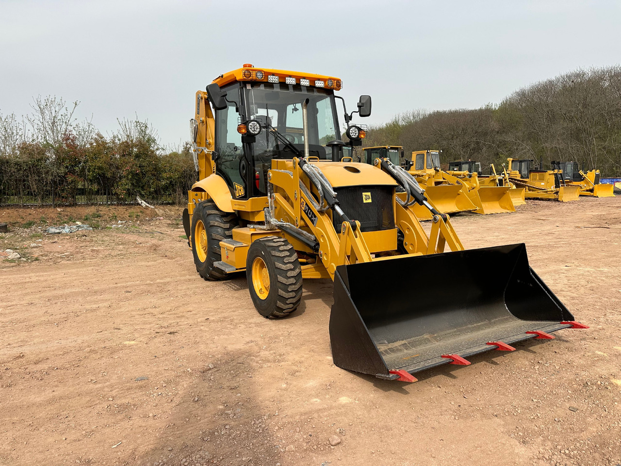 JCB 3CX - Tractopelle: photos 3 JCB 3CX - Tractopelle: photos 3