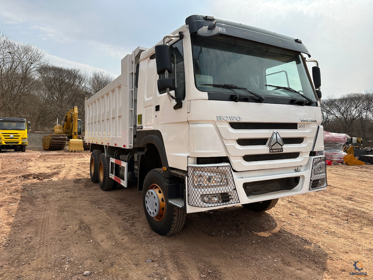SINOTRUK HOWO Dump truck 371 6x4 - Camion benne: photos 3 SINOTRUK HOWO Dump truck 371 6x4 - Camion benne: photos 3