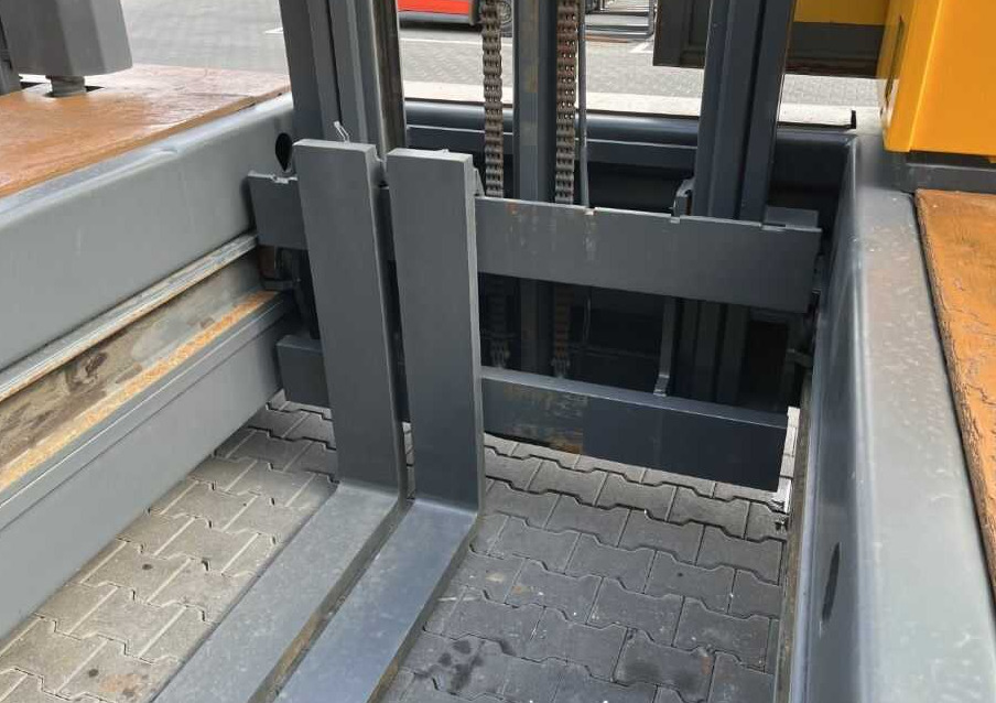 Baumann DX 50/14/45 - Chariot latéral: photos 3 Baumann DX 50/14/45 - Chariot latéral: photos 3