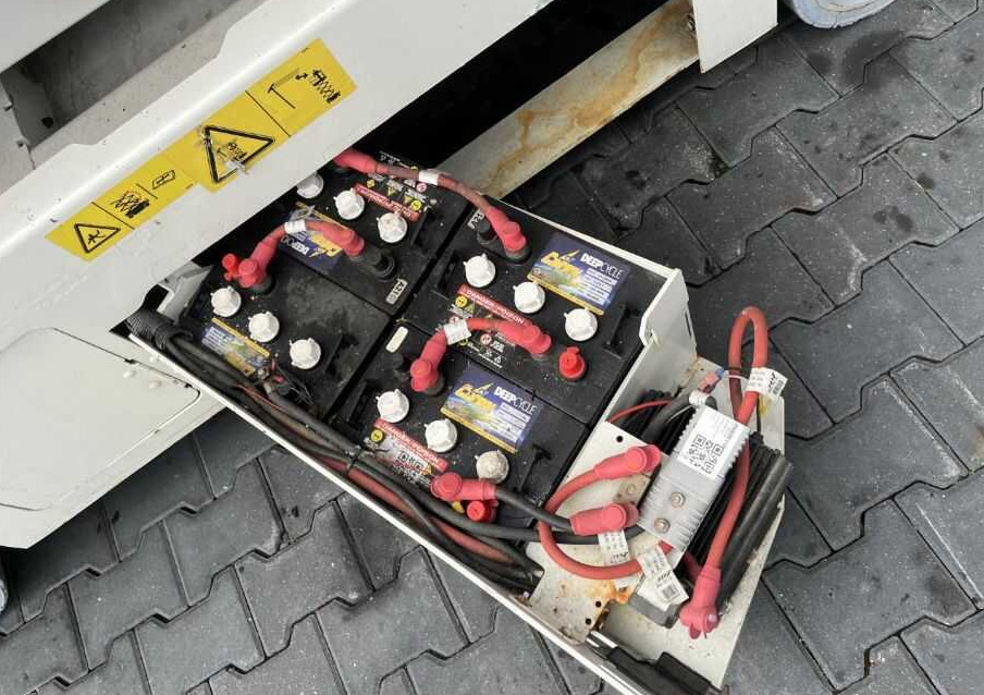 Genie GS-2046 - Nacelle ciseaux: photos 4 Genie GS-2046 - Nacelle ciseaux: photos 4