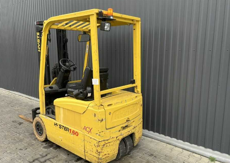 Hyster J1.6XMT - Chariot élévateur électrique: photos 3 Hyster J1.6XMT - Chariot élévateur électrique: photos 3
