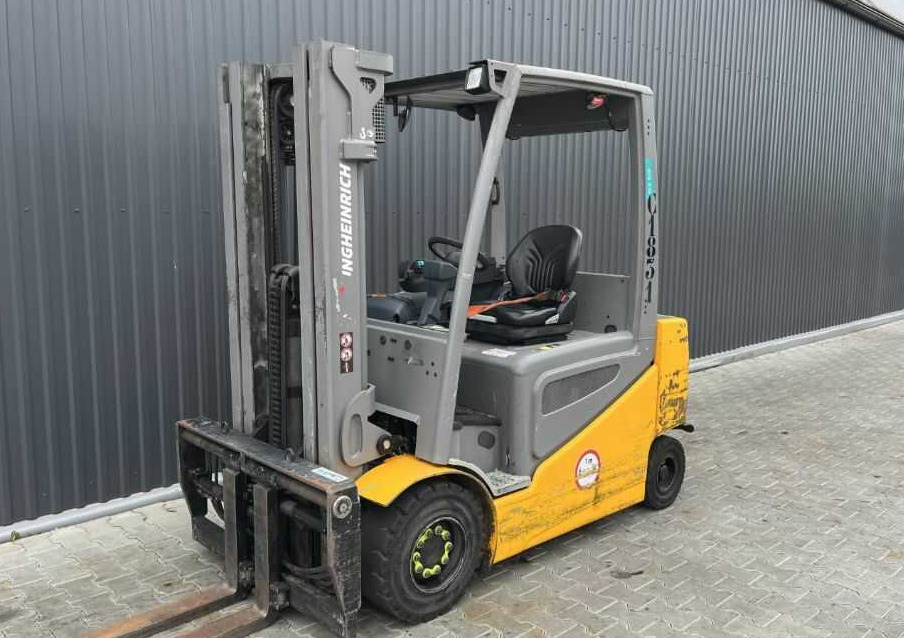 Jungheinrich EFG430 - Chariot élévateur électrique: photos 1 Jungheinrich EFG430 - Chariot élévateur électrique: photos 1