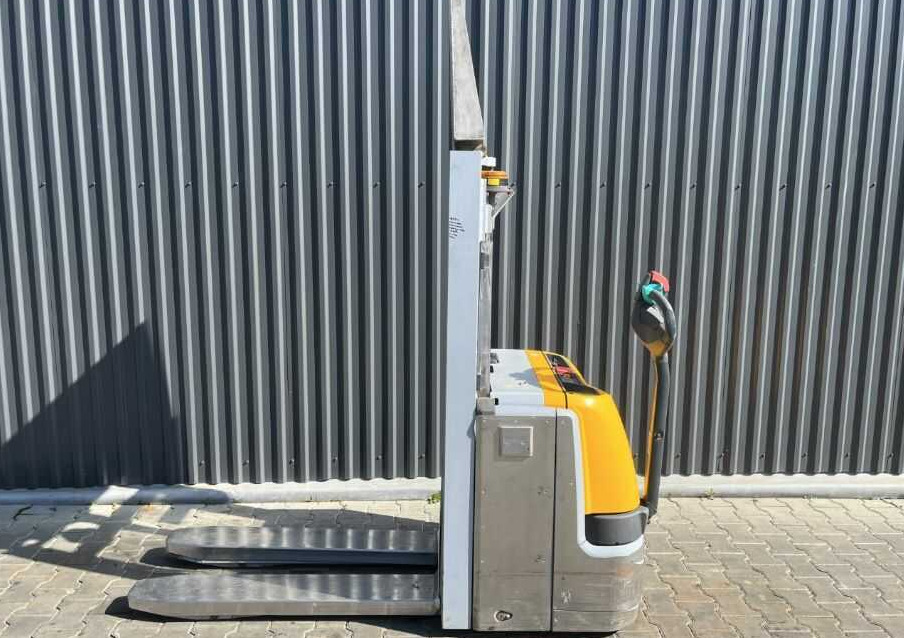 Jungheinrich EJC112z - Gerbeur: photos 2 Jungheinrich EJC112z - Gerbeur: photos 2