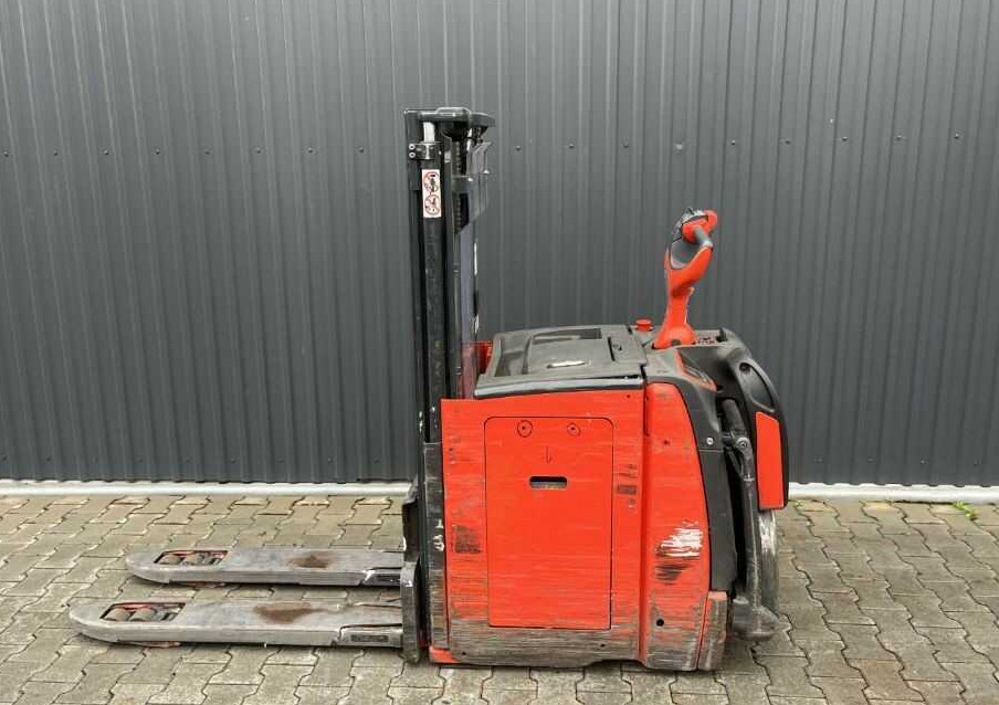 Linde D10AP - Gerbeur: photos 2 Linde D10AP - Gerbeur: photos 2