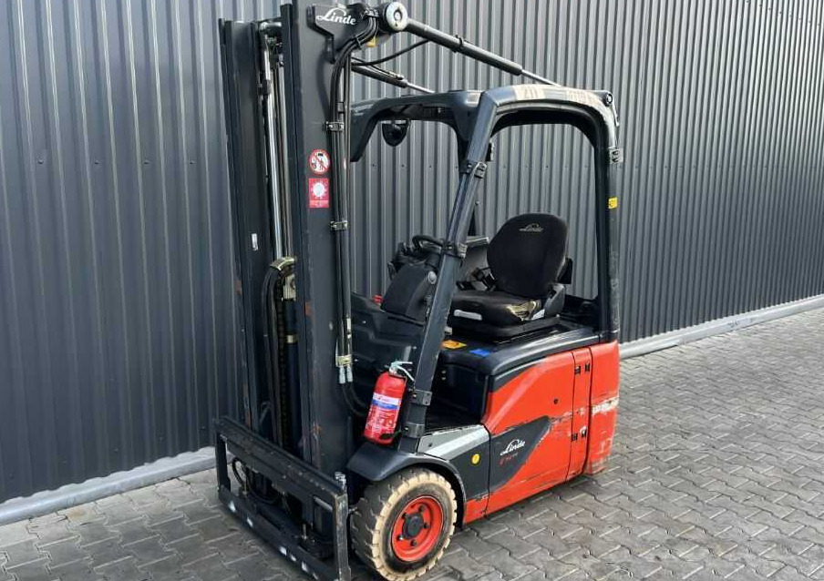 Linde E14-02 - Chariot élévateur électrique: photos 1 Linde E14-02 - Chariot élévateur électrique: photos 1
