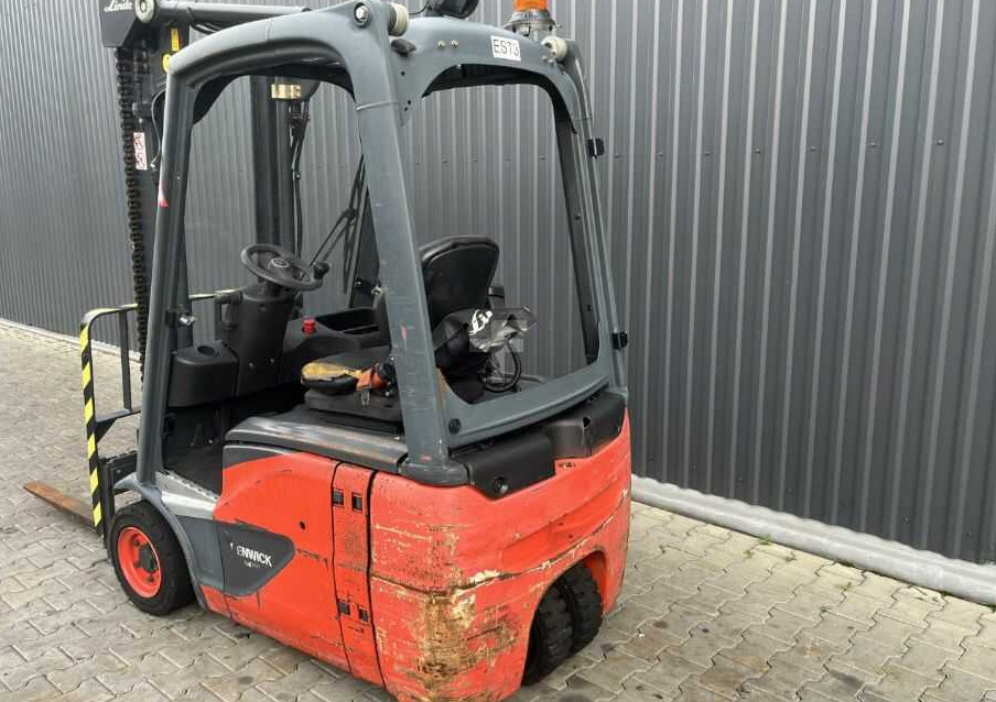 Linde E14 - Chariot élévateur électrique: photos 3 Linde E14 - Chariot élévateur électrique: photos 3