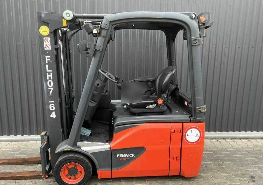 Linde E16-02 - Chariot élévateur électrique: photos 2 Linde E16-02 - Chariot élévateur électrique: photos 2