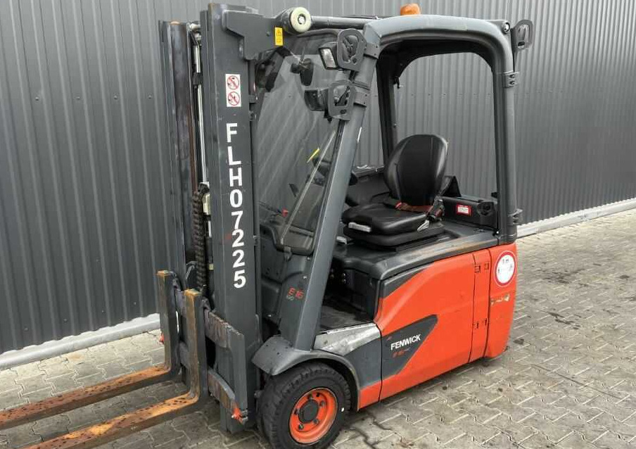 Linde E16-02 - Chariot élévateur électrique: photos 1 Linde E16-02 - Chariot élévateur électrique: photos 1