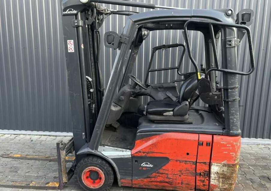 Linde E16-02 - Chariot élévateur électrique: photos 2 Linde E16-02 - Chariot élévateur électrique: photos 2